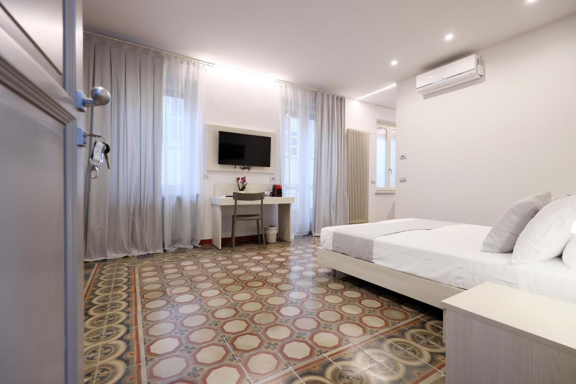 Palazzo Belli Bed & Breakfast Alba  Exterior photo