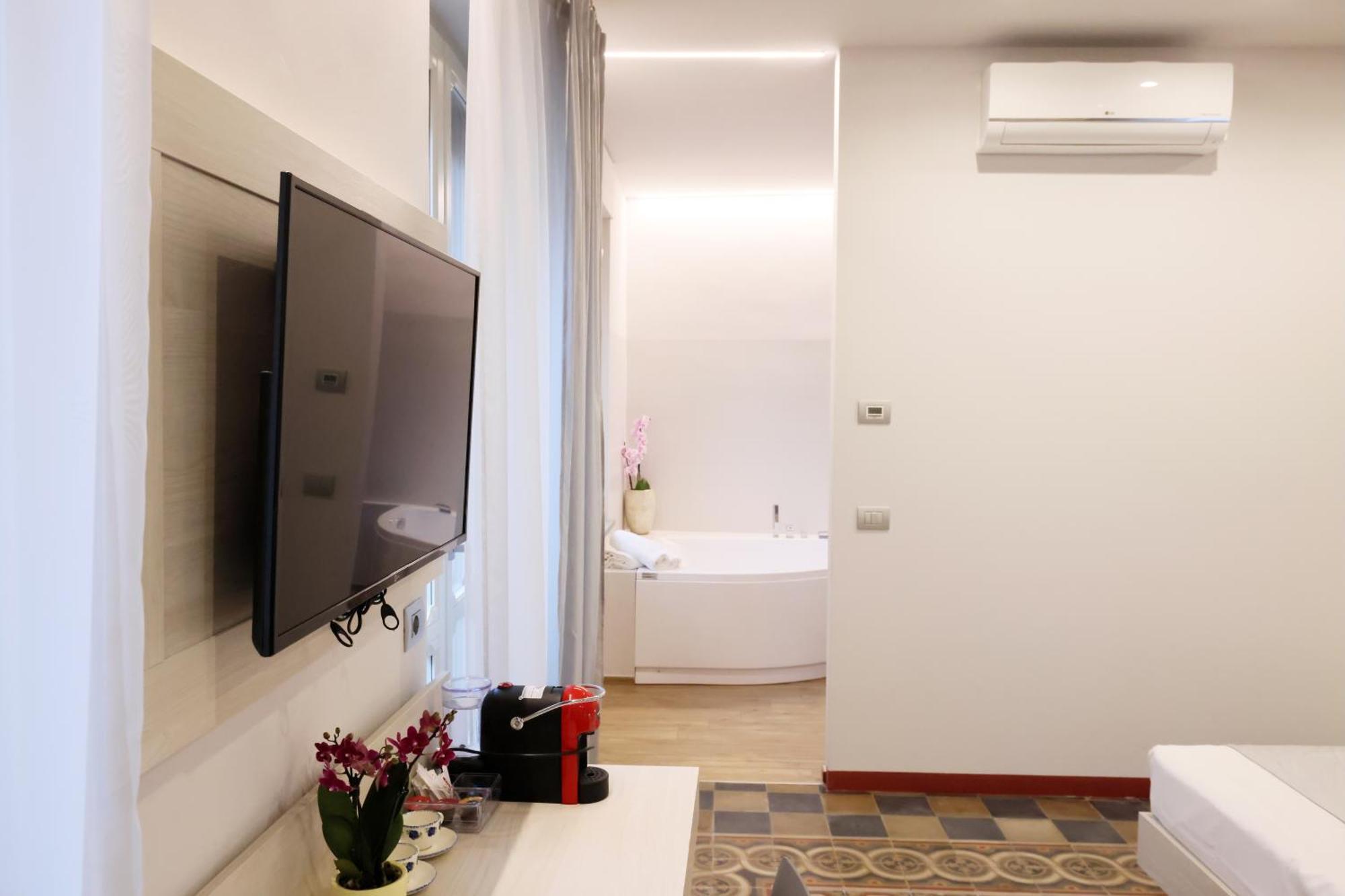 Palazzo Belli Bed & Breakfast Alba  Exterior photo